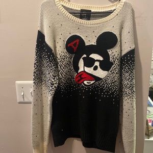 XL men sweater